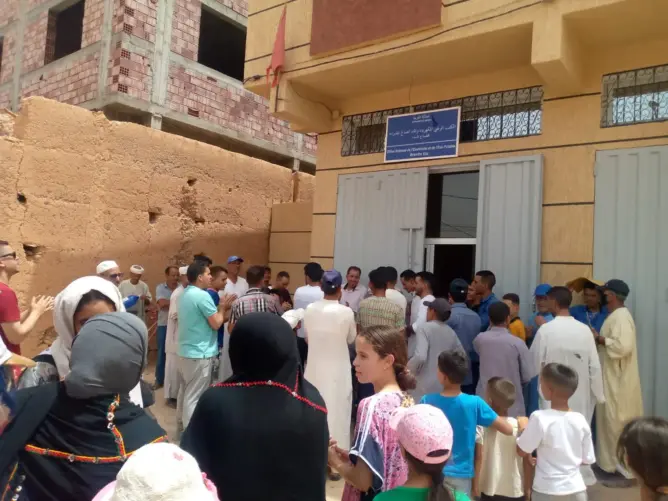 الماء يخرج مواطنين للإحتجاج بالنقوب نواحي زاكورة