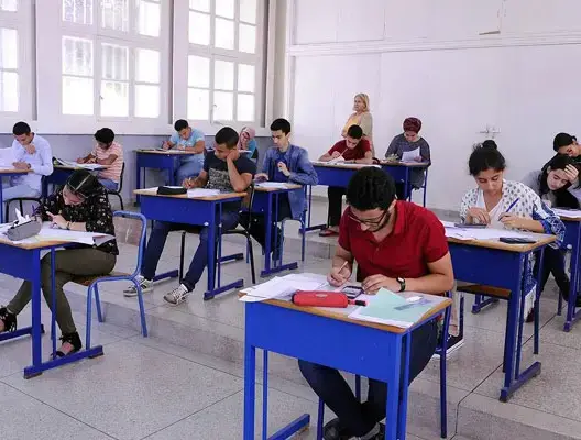 أساتذة يرفضون حراسة مباريات التعليم يوم الأحد والوزارة تصر على استدعائهم