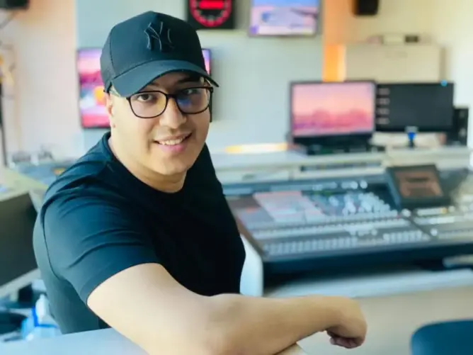 صُور بصحراء المغرب.. ياسين صايبي يصدر عمل “الطريق” (فيديو)