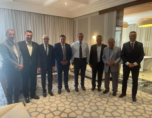 أخنوش يجتمع بقيادات الأحرار بمكناس لرأب الصدع ويدعوهم لاستحضار مصلحة المدينة