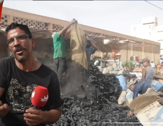 بائع فاخر شهير بوجدة: عندي 20 عامل ومابغيتش نزيد على المواطنين واخا السلعة غلات (فيديو)