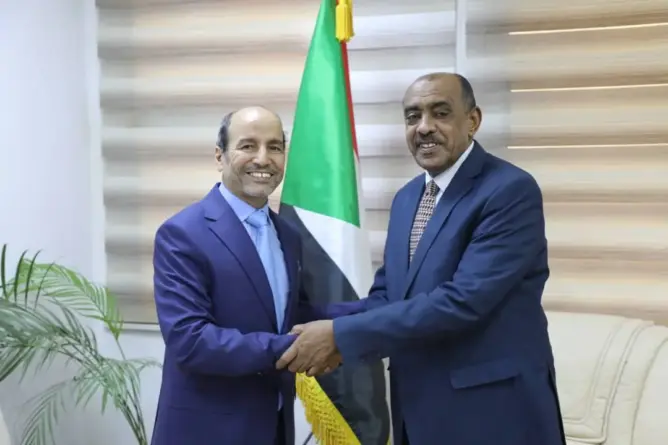 صحف جزائرية تنشر الأكاذيب في واقعة لقاء وزير خارجية السودان بسفير المغرب