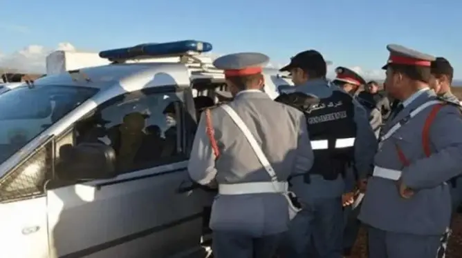 درك القصر الصغير يعتقل شخصا مبحوثا عنه في قضايا مخدرات والنصب