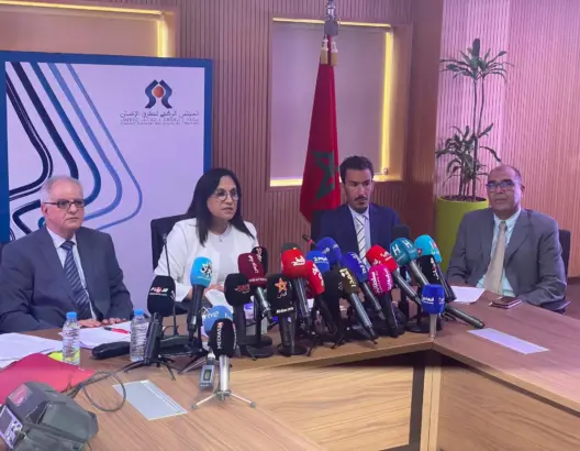 مجلس بوعياش يقدم تقريره عن أحداث الناظور ويعدد أسباب الوفيات ويراهن على التشريح الطبي (فيديو)