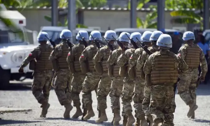 بعد وفاة جنود ضمنهم مغربي .. الاتحاد الإفريقي يدين الهجمات ضد بعثة “مونوسكو” بالكونغو