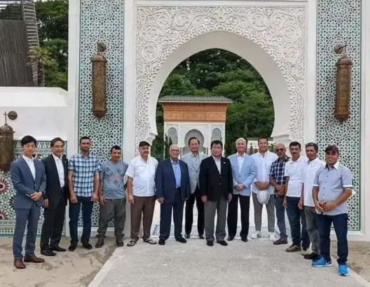 ستفتتح أكتوبر القادم .. أيادي حرفيين مغاربة تنهي أشغال بناء حديقة ضخمة باليابان (صور)