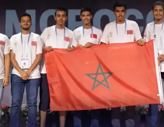 طلبة مغاربة يتفوقون في مسابقة عالمية للرياضيات ويتوجون بأربع ميداليات