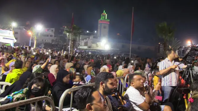 فتح مراحيض مسجد أمام جمهور مهرجان يثير جدلا واسعا بتغازوت