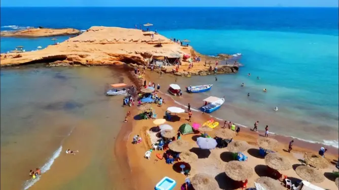 عمرها 80 سنة.. غرق سيدة مسنة بشاطئ "سيد البشير" بالناظور