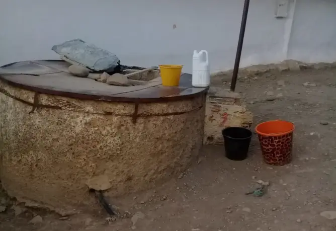 في عز الصيف وتزامنا مع عيد الأضحى.. أزمة العطش تجثُم على “حارة المرابطين” بتنغير