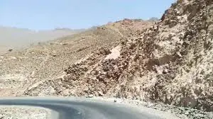 تربط بين جهتين.. مطالب بإصلاح وصيانة الطريق الرابطة بين قلعة مكونة وآيت بوكماز