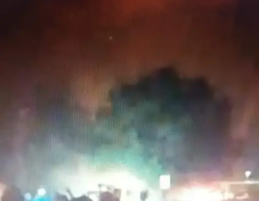 انفجار في اصطدام شاحنتين إحداهما محملة بقنينات غاز قرب سيدي يحيى الغرب