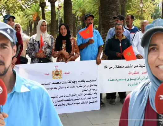 الحق في السكن يخرج ساكنة “الزليلك” بمولاي يعقوب للاحتجاج (فيديو)