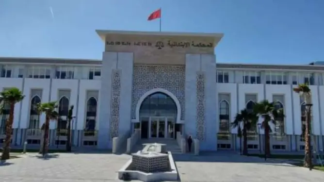 سنتان حبسا نافذا في حق متهم بتعنيف شرطي بطنجة