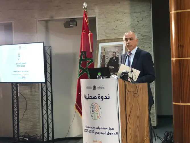 وزير التعليم يعلن عن توظيف 20 ألف أستاذ بالأكاديميات خلال 2023