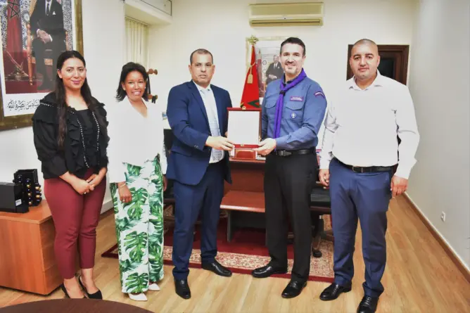 رئيس مجلس عمالة الرباط يستقبل مسؤولي منظمات كشفية دولية ووطنية
