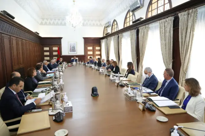 مالية 2023.. الحكومة: نبحث عن هوامش جديدة للتمويل وهناك سيناريوهات كثيرة