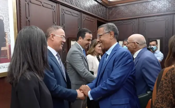 المخارق