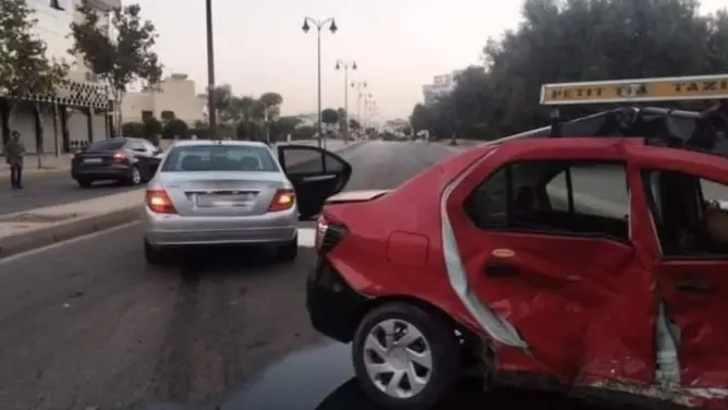 سائق طاكسي بفاس يلفظ أنفاسه الأخيرة في حادثة سير