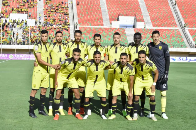 المغرب الفاسي يواصل حصد النتائج السلبية بعد خسارته أمام النادي السالمي
