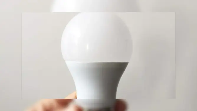 دراسة: مصابيح LED البيضاء تسبب مشاكل صحية