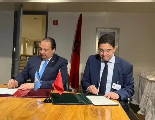 غواتيمالا تقرر فتح قنصلية بالداخلة وتؤكد دعمها لمغربية الصحراء