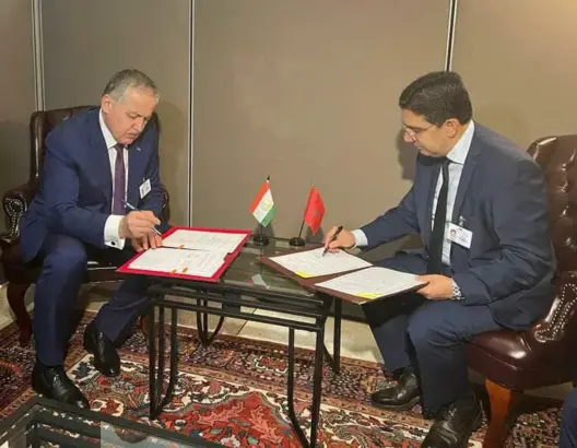 المغرب وطاجيكستان يتفقان على إلغاء التأشيرات عقب مباحثات بنيويورك