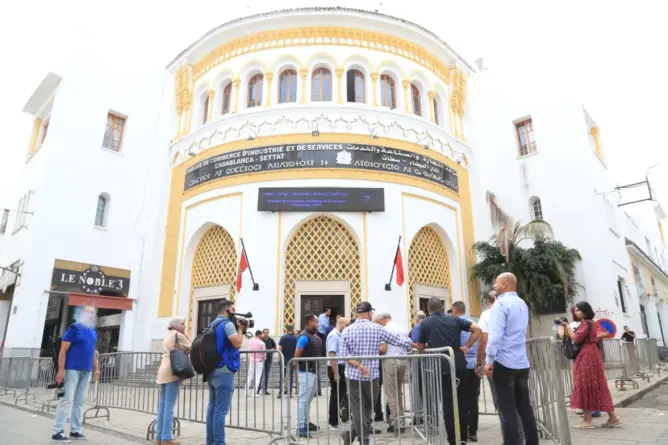 فوضى وغليان بجلسة انتخاب رئيس ومكتب أكبر غرفة تجارية بالمغرب