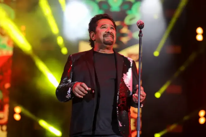 الجزائري “الشاب خالد” يطرب الجمهور المغربي في “السهرات الكبرى للرباط” (فيديو)