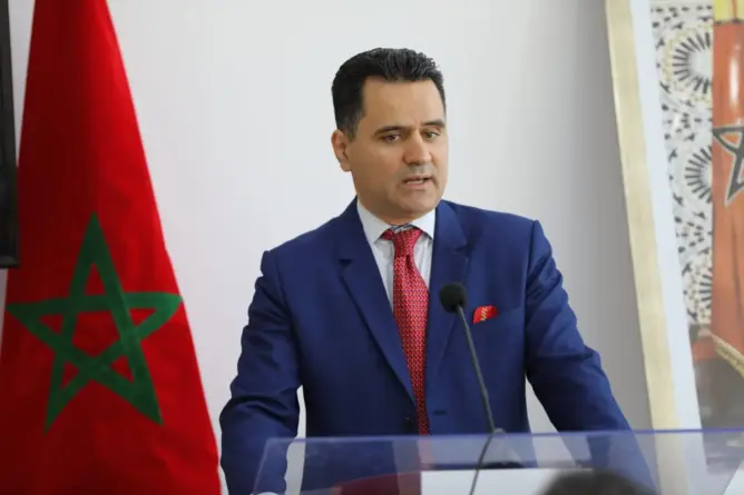 الحقيقة التاريخية وراء قرار المغرب تقسيم الصحراء مع موريتانيا