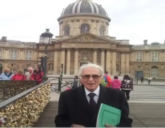 عن سن يناهز الـ90 عاما.. وفاة العلامة محمد بنشقرون مترجم القرآن إلى الفرنسية