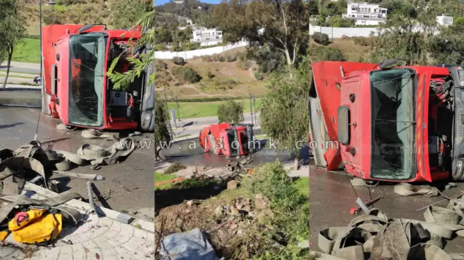 إصابات في انقلاب شاحنة إطفاء بطنجة