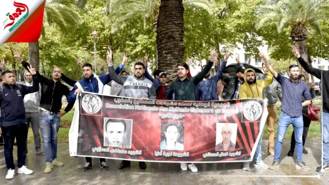 المعطلون بفاس يحتجون ضد “التماطل” في الوفاء بوعود بالتشغيل