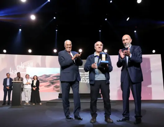 فيلم جزائري يتوج بالجائزة الكبرى لمهرجان الفيلم المغاربي بوجدة (فيديو)
