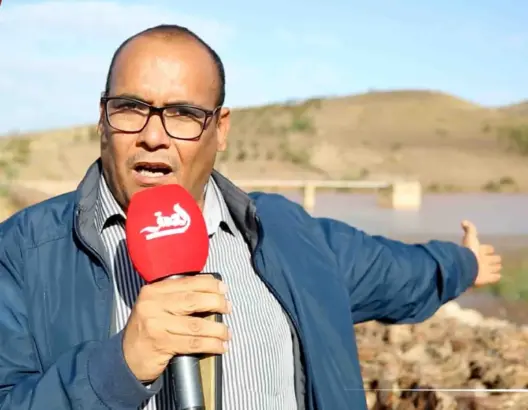 بعد سيول الرماني.. جمعوي يحذر من فيضانات بعد امتلاء سد “عريض” بالأوحال