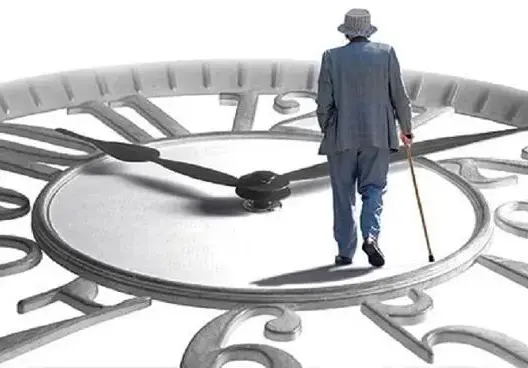 ملفات حارقة تنتظر الحكومة وسيناريوهات إصلاح التقاعد تقلق النقابات