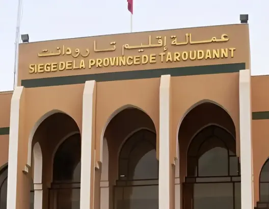 “الرقم الأخضر” يطيح بخليفة قائد بتارودانت