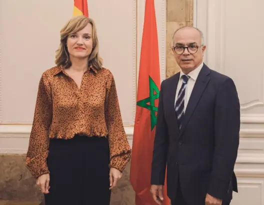 المغرب يقترب من اعتماد اللغة الإسبانية في الشعب العلمية