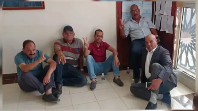 حقوقيون يعتصمون بمقر باشوية سوق السبت