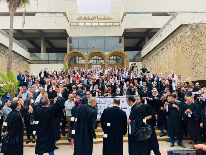 لجنة المالية توافق بالإجماع على حذف “التسبيق الضربي” على المحامين