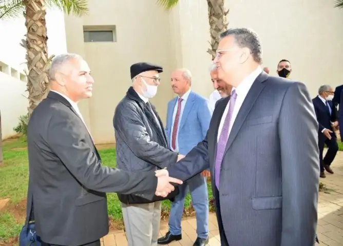 في الحاجة الى إقالة وزير العدل
