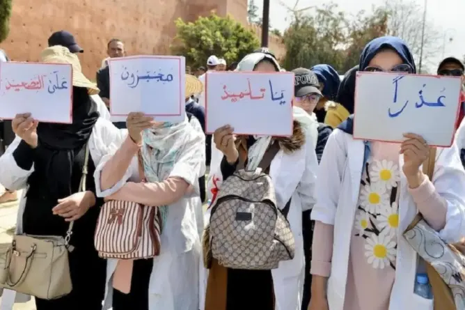 شبح الاحتقان يهدد الموسم الدراسي.. تنسيقيات التعليم تحتج ضد “تعنت” بنموسى