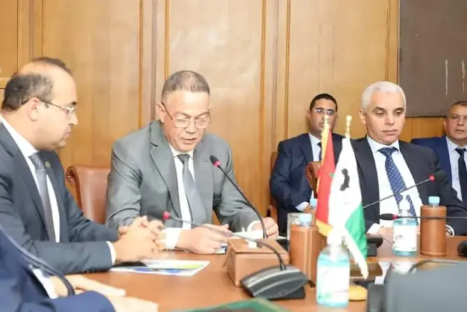 اتفاقية بين المغرب والبنك الإفريقي للتنمية لدعم التغطية الصحية وزارعة الحبوب