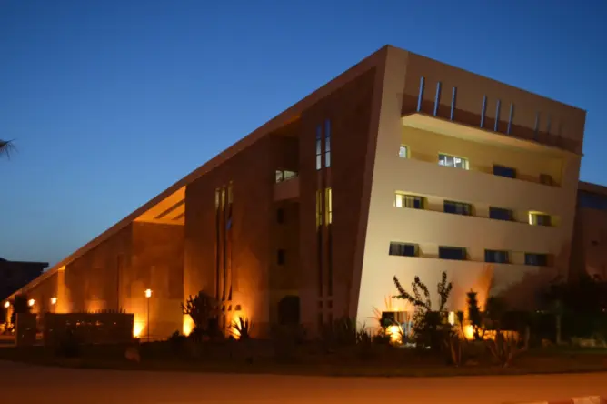 17 أكتوبر 2001