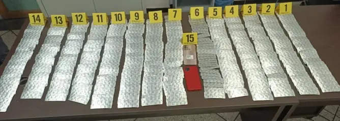 فرقة مكافحة العصابات بتطوان توقف سيدتين بسبب المؤثرات العقلية