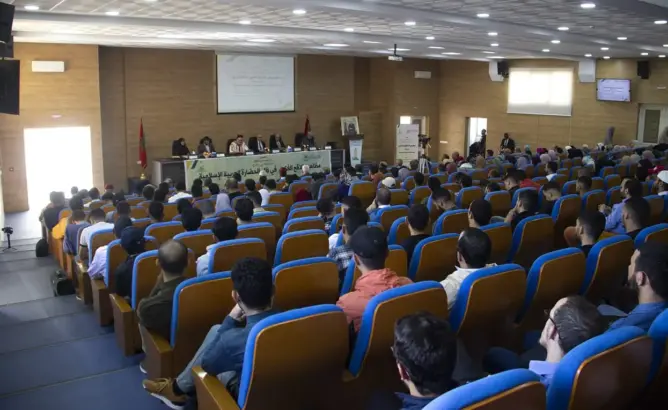 خبراء يعدِّدون مظاهر التلاقح الفكري في ظل الحضارة العربية الإسلامية في ندوة دولية بتطوان (صور)