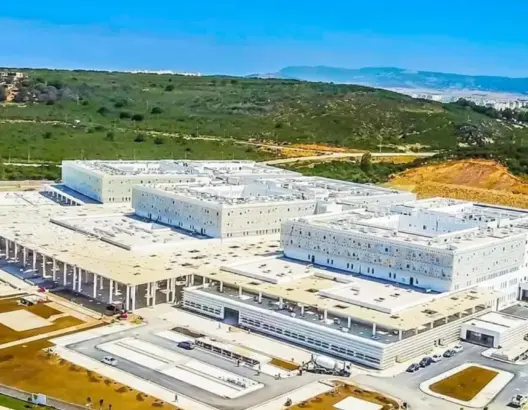 وفاة منظفة جراء سقوطها من الطابق الثاني بالمستشفى الجامعي لطنجة