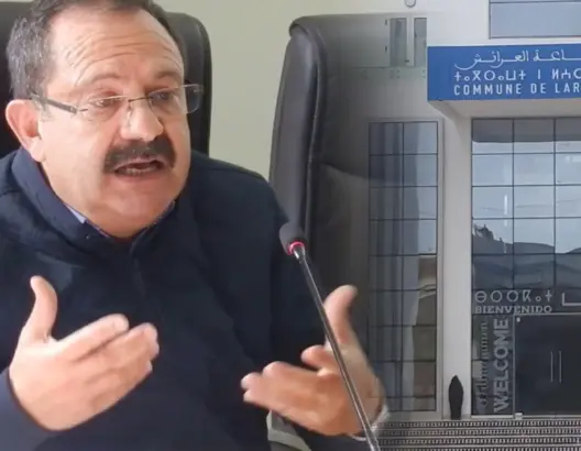 المحكمة الإدارية تقضي بعزل نائب رئيس جماعة العرائش