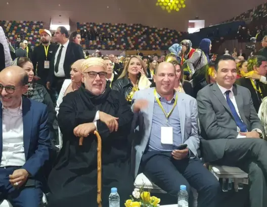 يتقدمهم ابن كيران .. قيادات حزبية تحضر افتتاح مؤتمر الحركة الشعبية (فيديو)