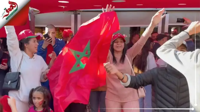 احتفالات عارمة بالدار البيضاء بعد الفوز التاريخي للمغرب أمام بلجيكا (فيديو)